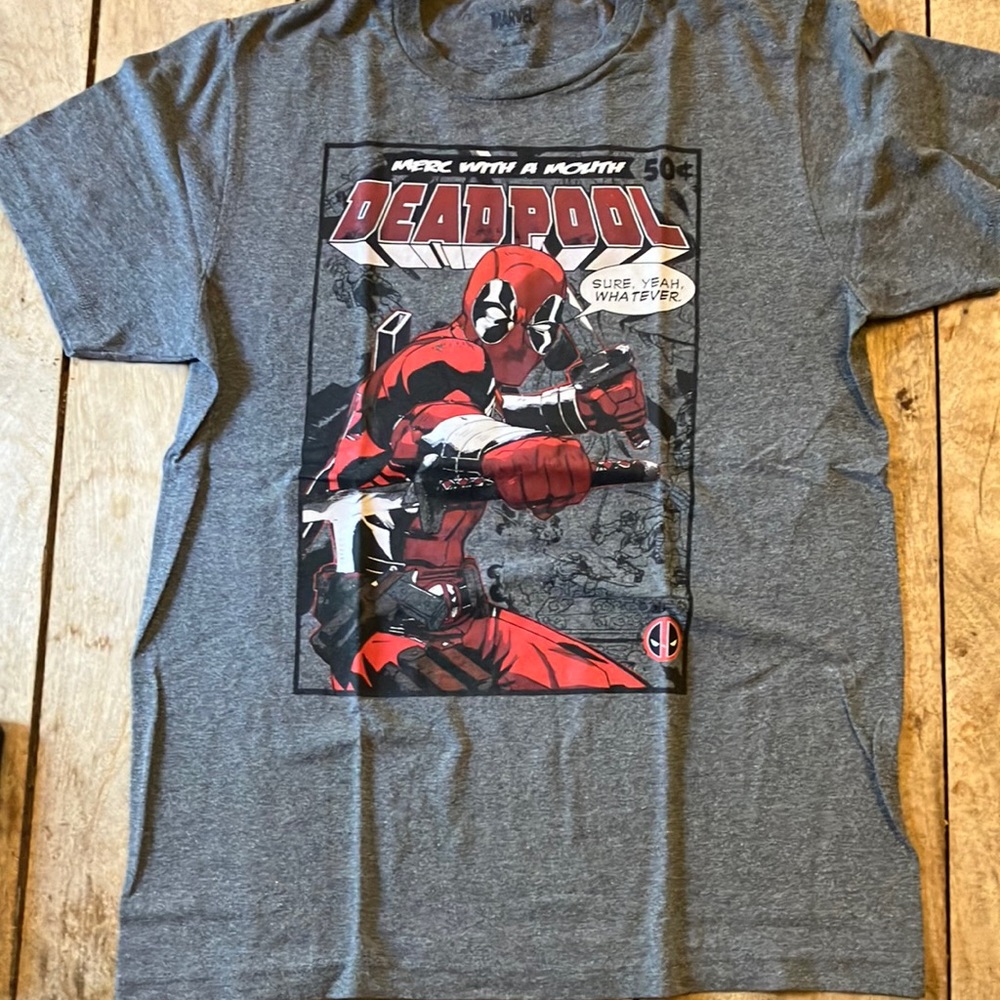 Marvel Deadpool T-shirt sz M